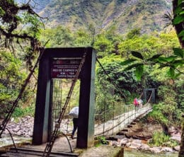 Sacred Valley Tour & Short Inca Trail to Machu Picchu 3 days / 2 nights