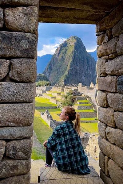 Machu Picchu, Rainbow Mountain & 4D/ 3N
